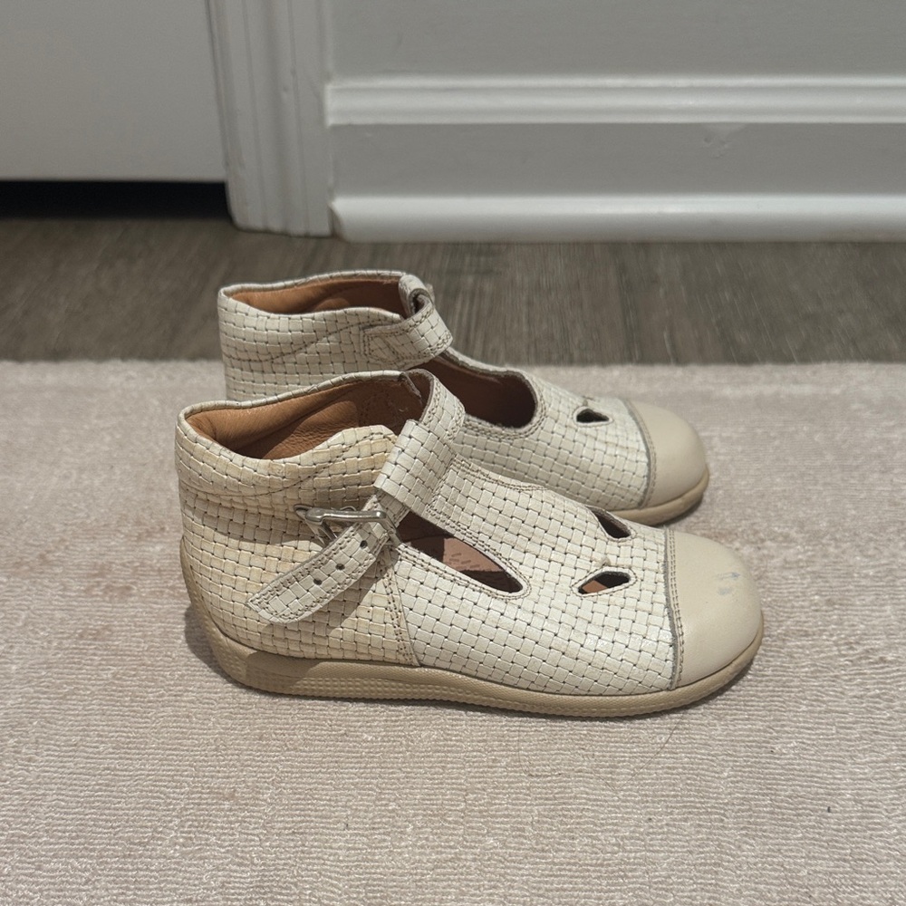 Vintage Kids Cream Leather T-Strap Sandals